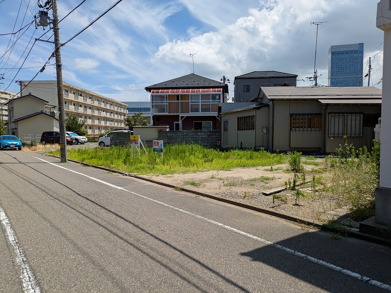"新潟市中央区東湊町通4ノ町" class="ofi"