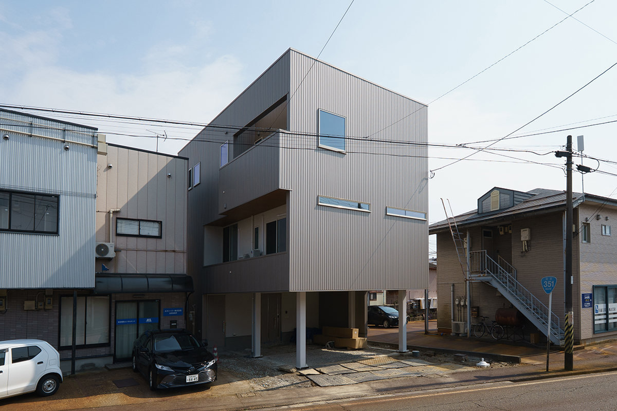 災害を意識した３層構造の家。